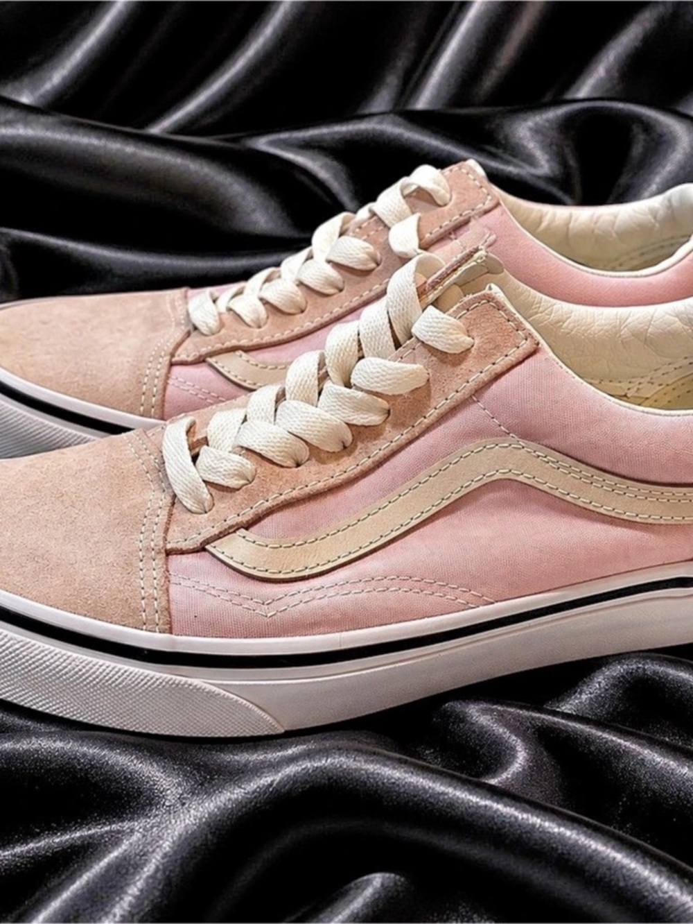 Vans Old Skool Lilac & Beige Sneakers US 7.5 Women's